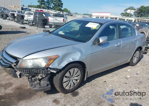 2012 Honda Accord 2.4 Lx z USA, uszkodzony, nr VIN 1HGCP2F38CA010412